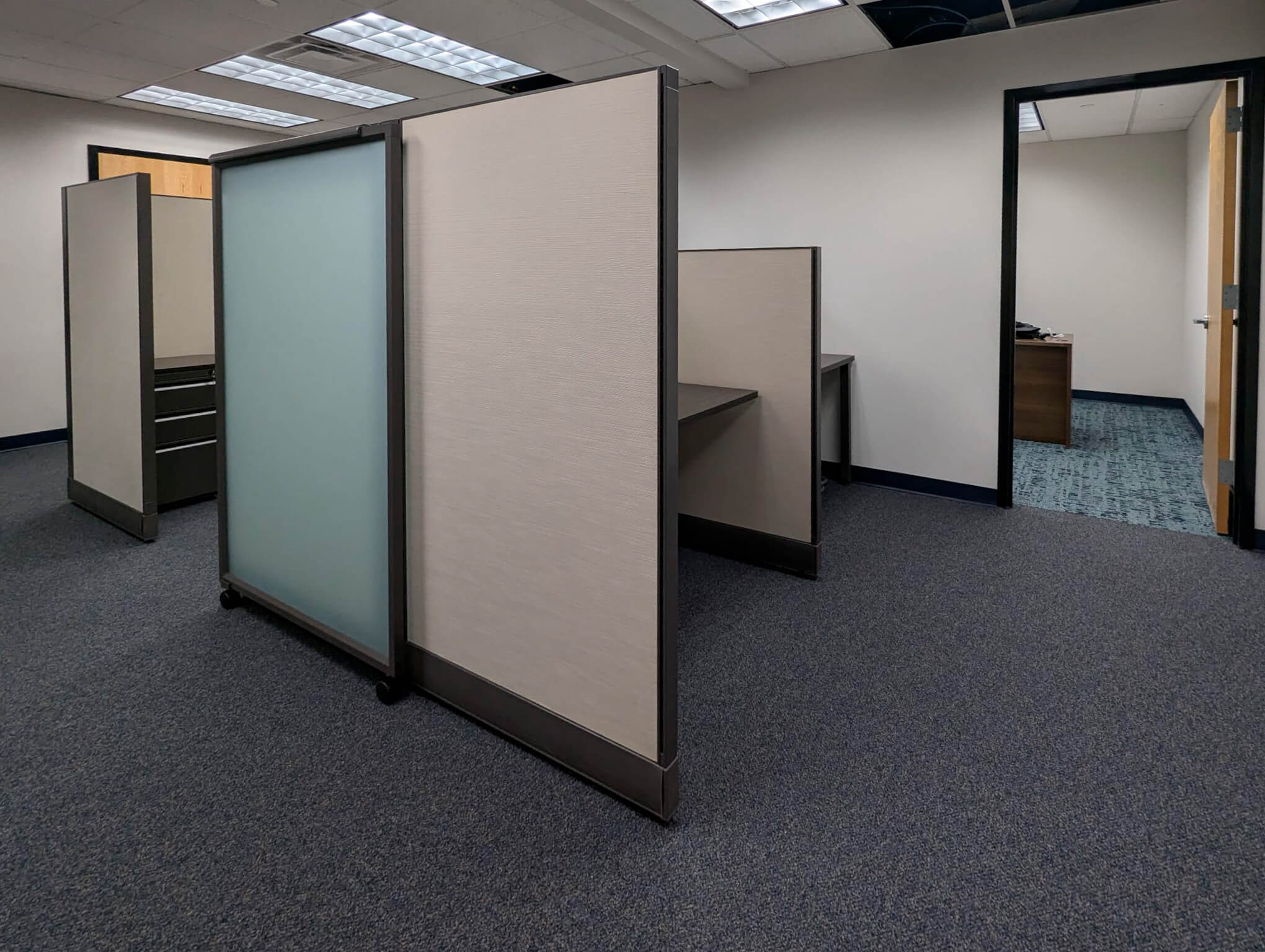 Cubicle sliding doors 490 1 Cubicle sliding doors 490 1